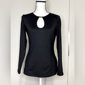 BEBE DOUBLE KEY HOLE WOMEN’S TOP